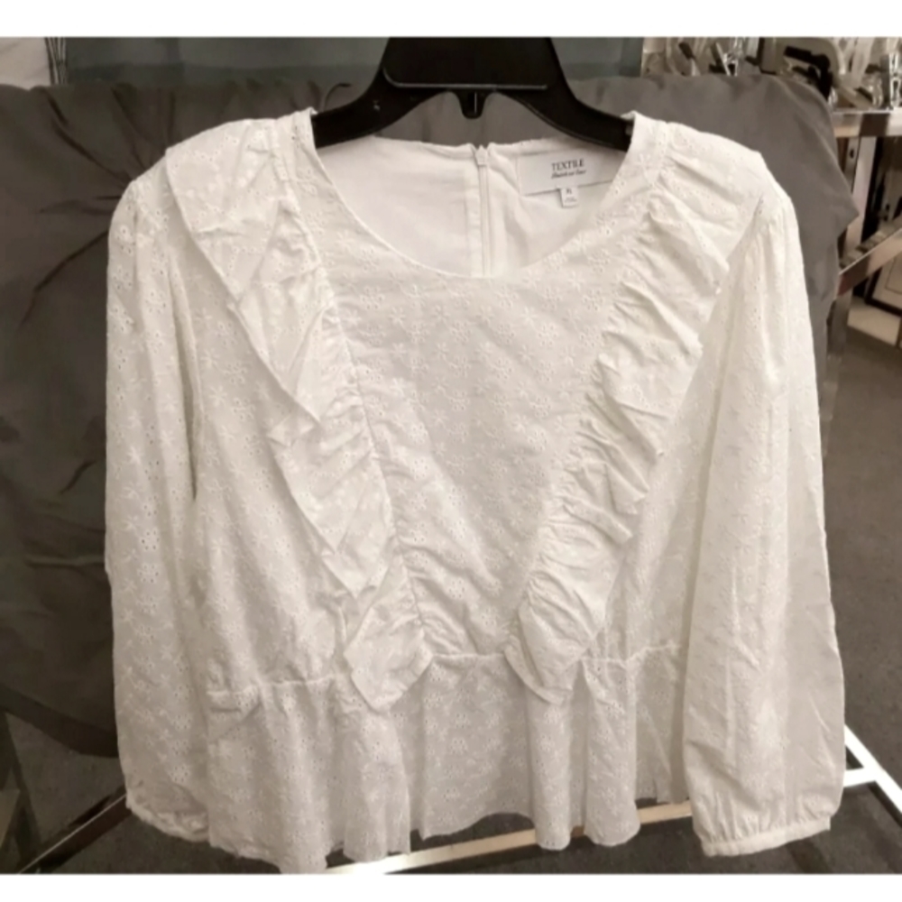 Brand NEW! Sz XL Textile Elizabeth and James White 100% Cotton Eyelet Blouse/Top